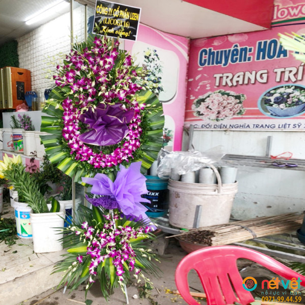 kệ hoa viếng đám tang ở Hải Dương