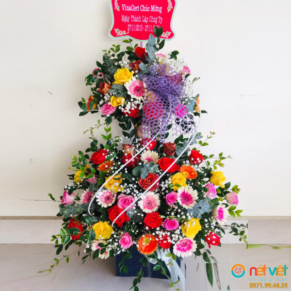 giỏ hoa 2 tầng đẹp nhất ở Hải Dương