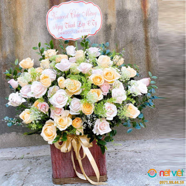 giỏ hoa chúc mừng ngày 20 11 ở Hải Dương