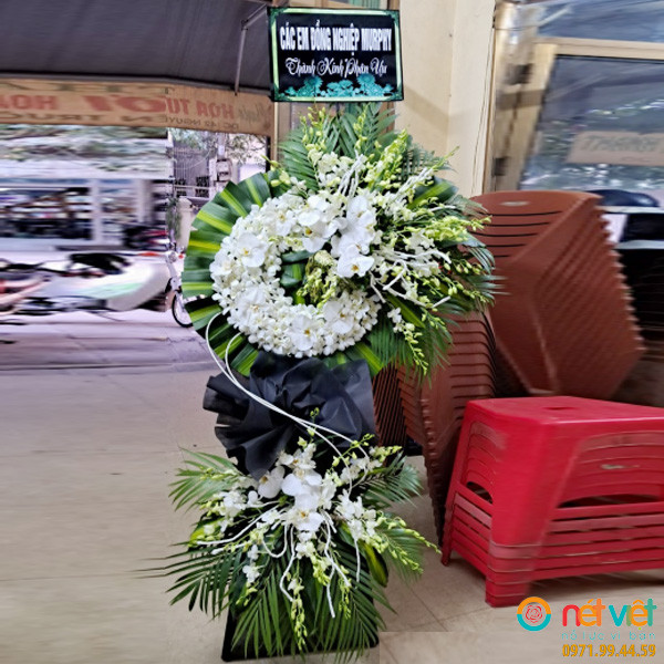 hoa viếng đám ma ở Mường Lát Thanh Hóa