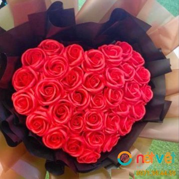 Bó hoa hồng sáp trái tim chân thành (3)