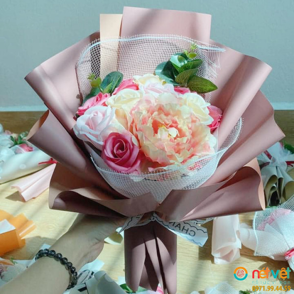 Bó hoa hồng sáp 7 lớp (6)