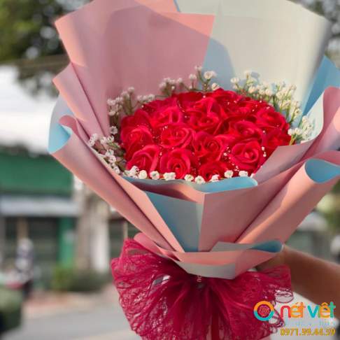 Bó hoa hồng đỏ sáp thơm