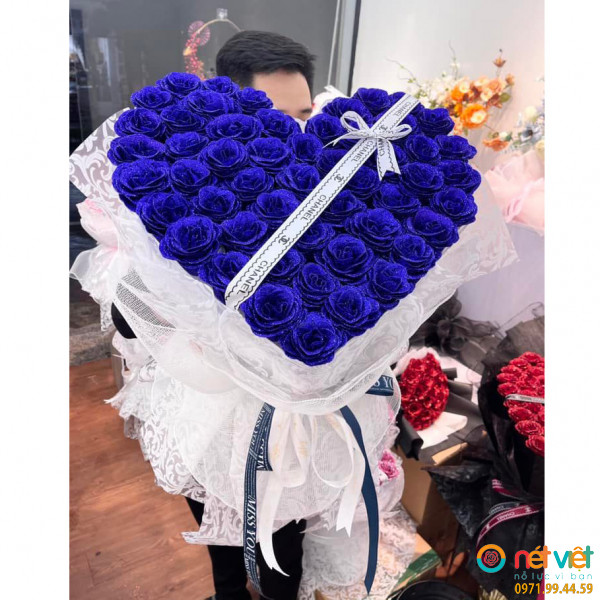 Bó hoa hồng sáp xanh hinh trái tim (10)