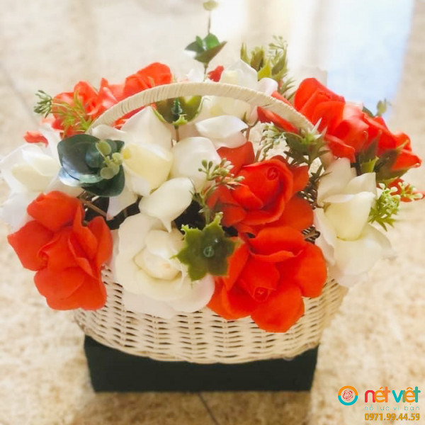 Giỏ hoa sáp (3)