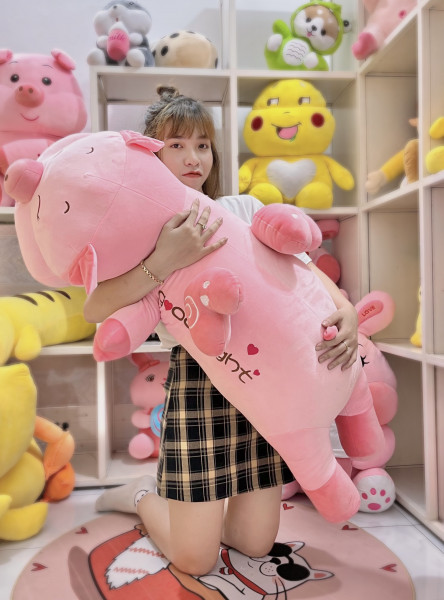Gấu bông heo cánh tim 100cm
