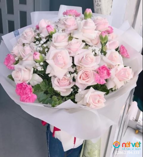 Bó hoa hồng dịu dàng THEA