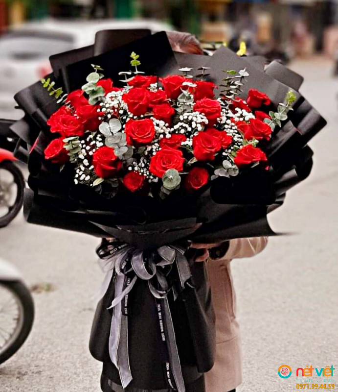 Bó hoa hồng tặng quà sinh nhật