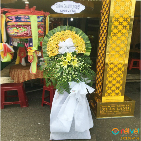 Vòng hoa tang lễ giá rẻ ở Gia Lai