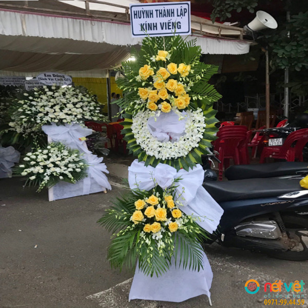 vòng hoa tang lễ đẹp nhất ở Bình Phước