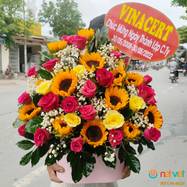 giỏ hoa tặng mẹ ở Long An