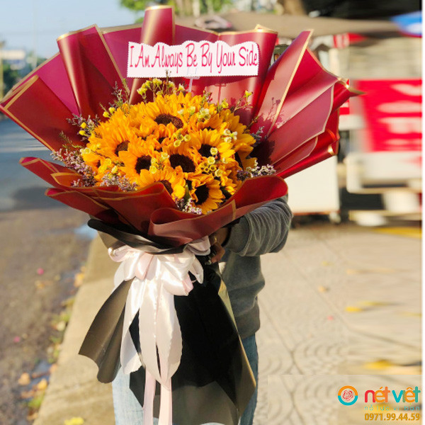 Bó hoa tươi tại Tây Ninh - Sự tươi sáng của hoa hướng dương màu vàng