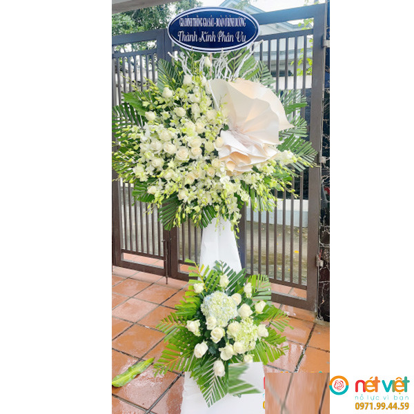 kệ hoa tang đẹp ở Thừa Thiên Huế