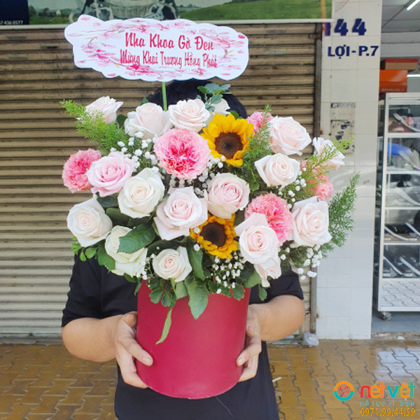 giỏ hoa kỷ niệm ngày cưới ở Tiền Giang