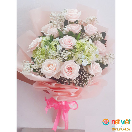 một bó hoa đẹp ở Vĩnh Long