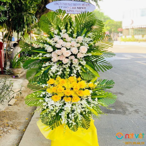 Hoa chia buồn đám tang Hưng Yên