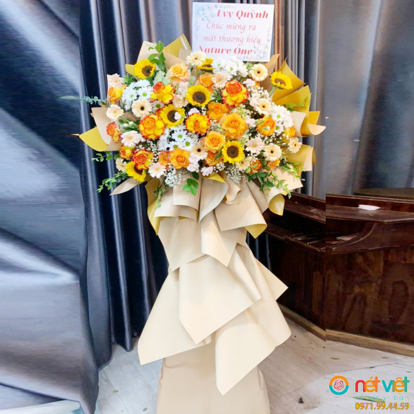 hoa tươi chúc mừng quận 1