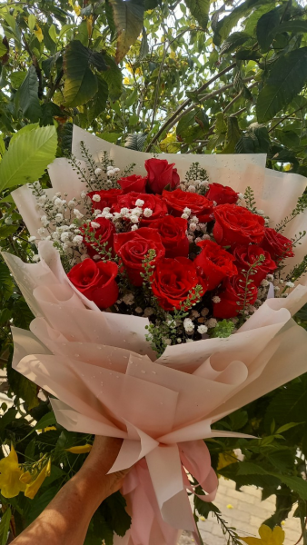 Bó hoa hồng đỏ tự thiết kế Huyện Bắc Bình Tỉnh Bình Thuận