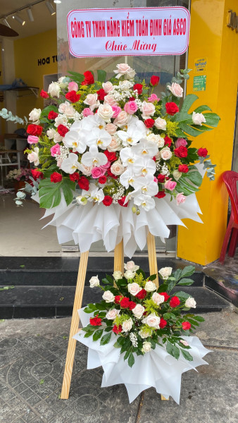 Kệ hoa khai trương 2 tầng (122)