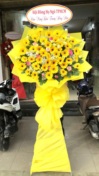 🌼 Kệ Hoa Khai Trương Sắc Vàng Rực Rỡ - Thịnh Vượng & May Mắn 🌼