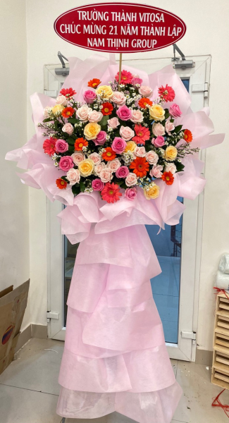 kệ hoa khai trương hiện đại ở Ngọc Lặc Thanh Hóa
