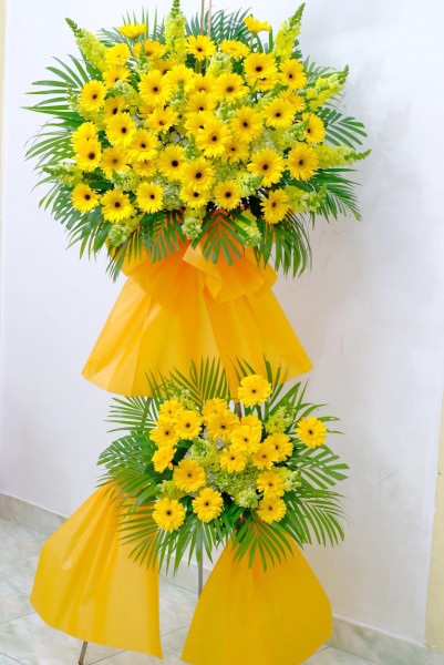 kệ hoa khai trương ở Quận 9 Hồ Chí MInh