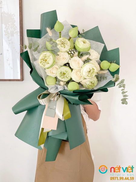 Bó hoa sen trắng tặng mẹ