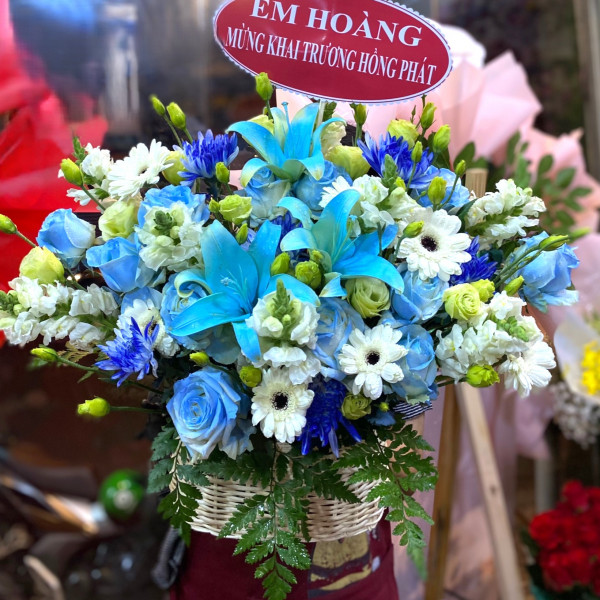 Giỏ hoa hồng xanh (1)