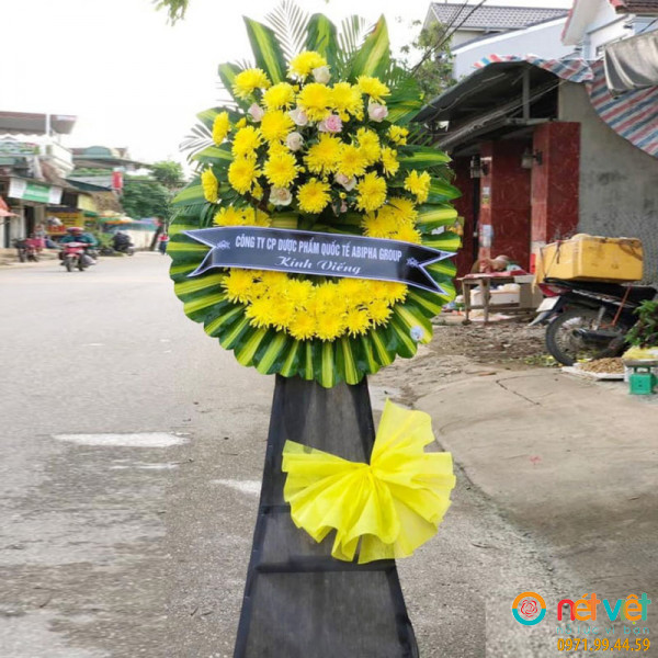 tràn hoa đám tang ở Tiên Yên Quảng Ninh