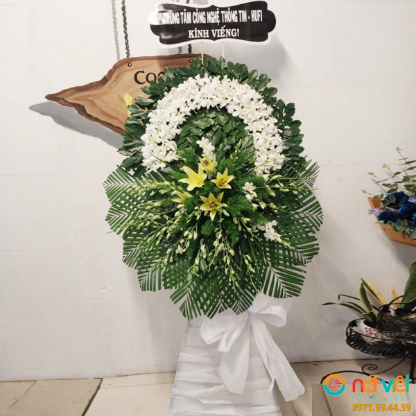 vòng hoa đám tang giá rẻ ở Thới Bình Cà Mau