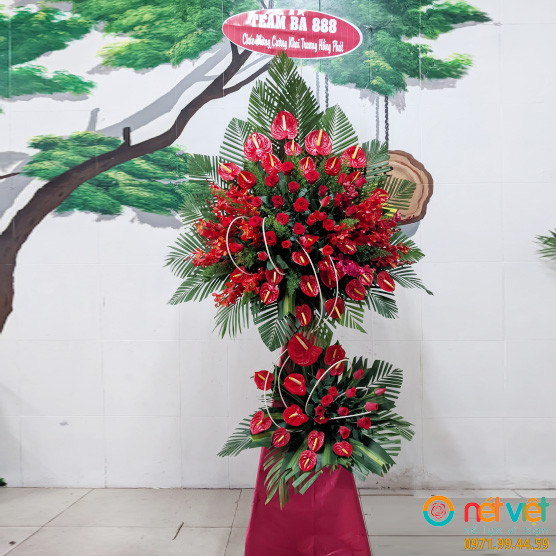 Kệ hoa chúc mừng tân gia ở Trần Văn Thời Cà Mau