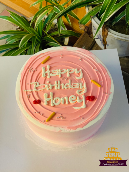 Bánh sinh nhật trang trí bựa - Thu Hường bakery