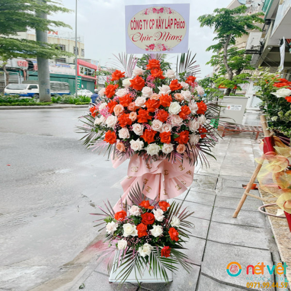 kệ hoa khai trương cty ở Vân Đồn Quảng Ninh