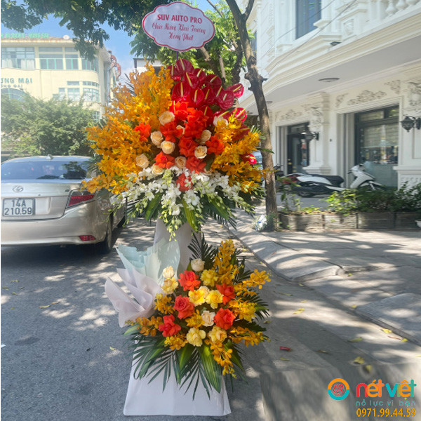 mẫu lẵng hoa khai trương ở Hoành Bồ Quảng Ninh