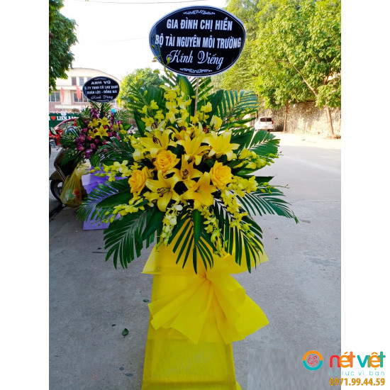 vòng hoa đám tang giá rẻ ở Vĩnh Phúc