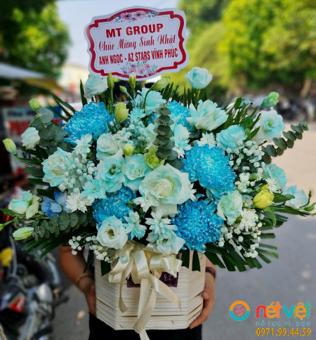 lẵng hoa đẹp chúc mừng 20 11 ở Vĩnh Phúc