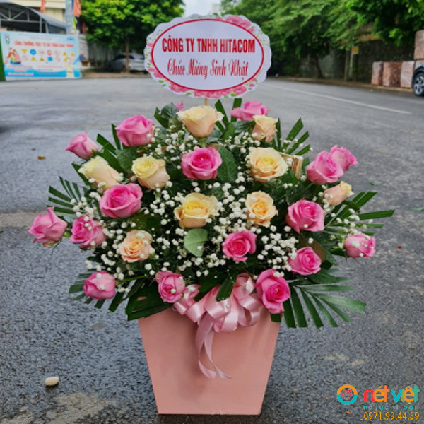 giỏ hoa chúc mừng 8 3 ở Vĩnh Phúc