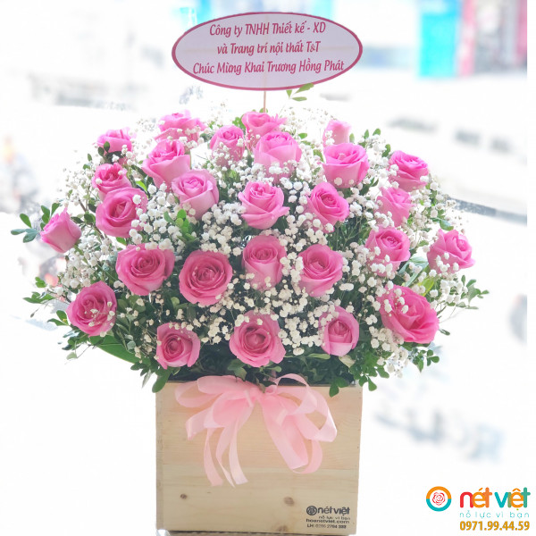 Hoa tươi quận Bình Thạnh, giỏ hoa hông đỏ chúc mừng lễ kỹ niệm