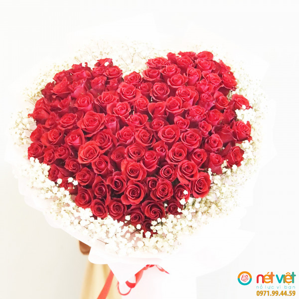 Shop hoa ở Bình Thạnh, bó hoa hồng đỏ hình trái tim - tìn yêu ngọt ngào dành cho em